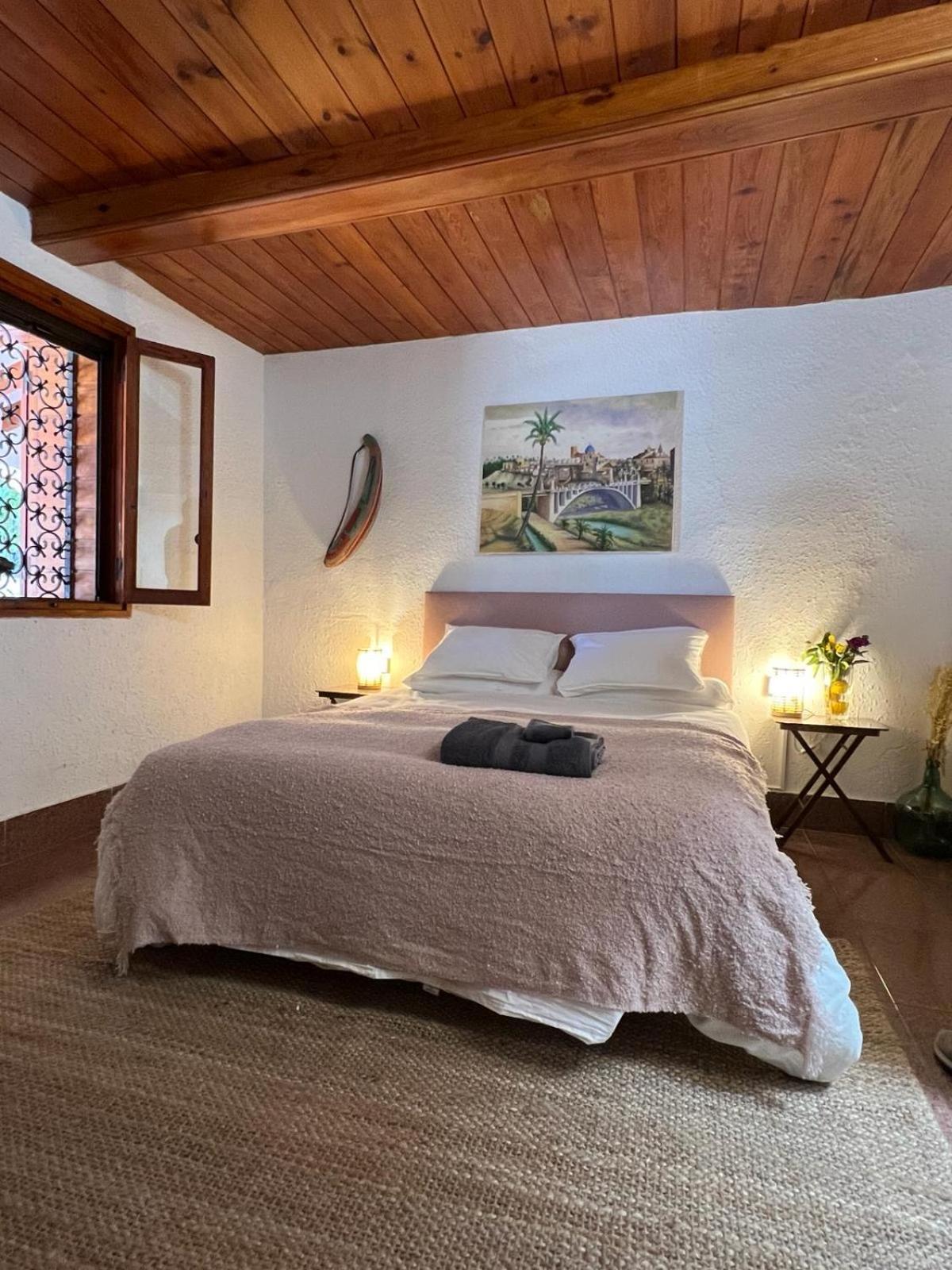 Pink Lemon House Bed & Breakfast Elche Eksteriør bilde