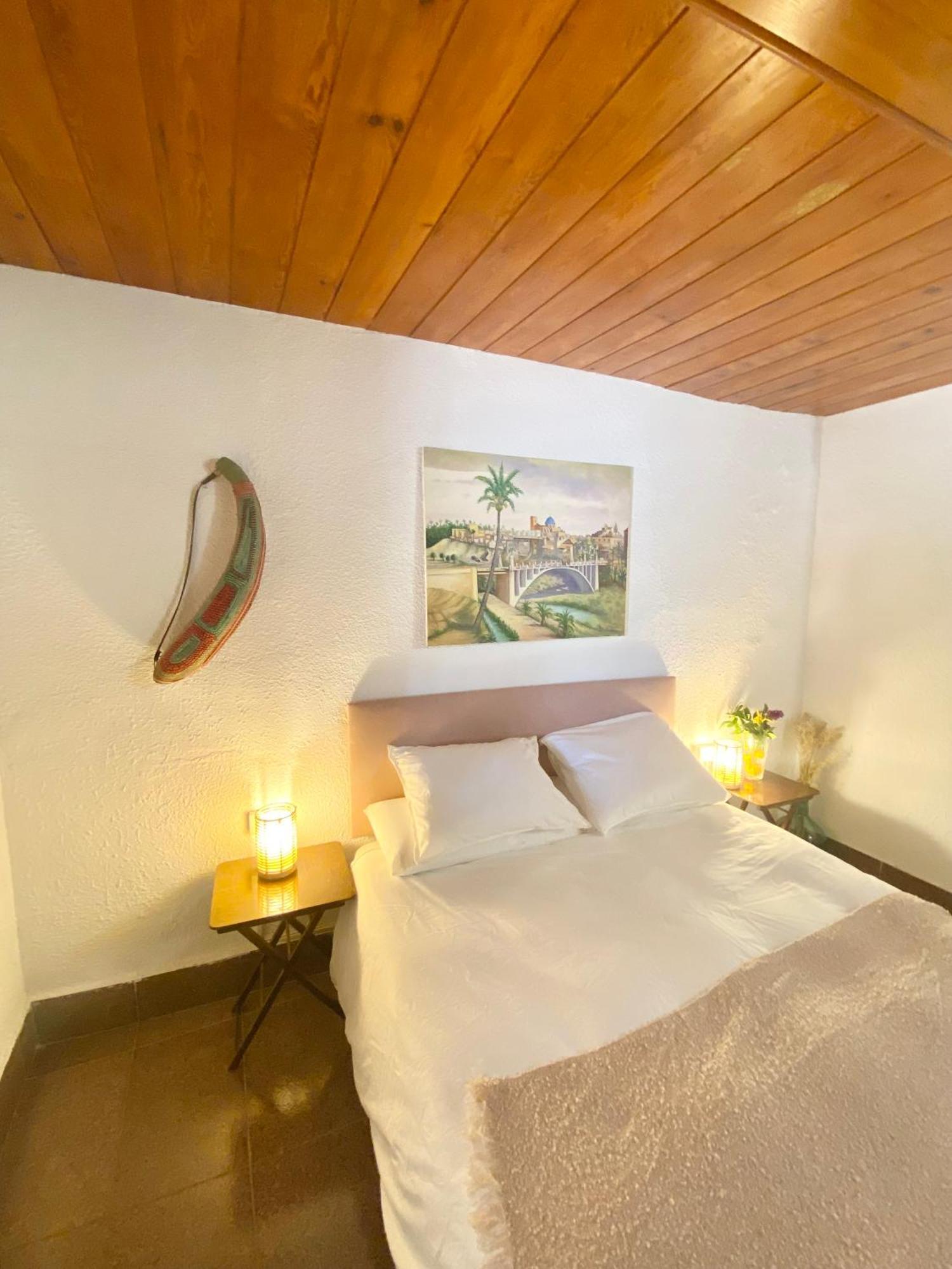 Pink Lemon House Bed & Breakfast Elche Eksteriør bilde